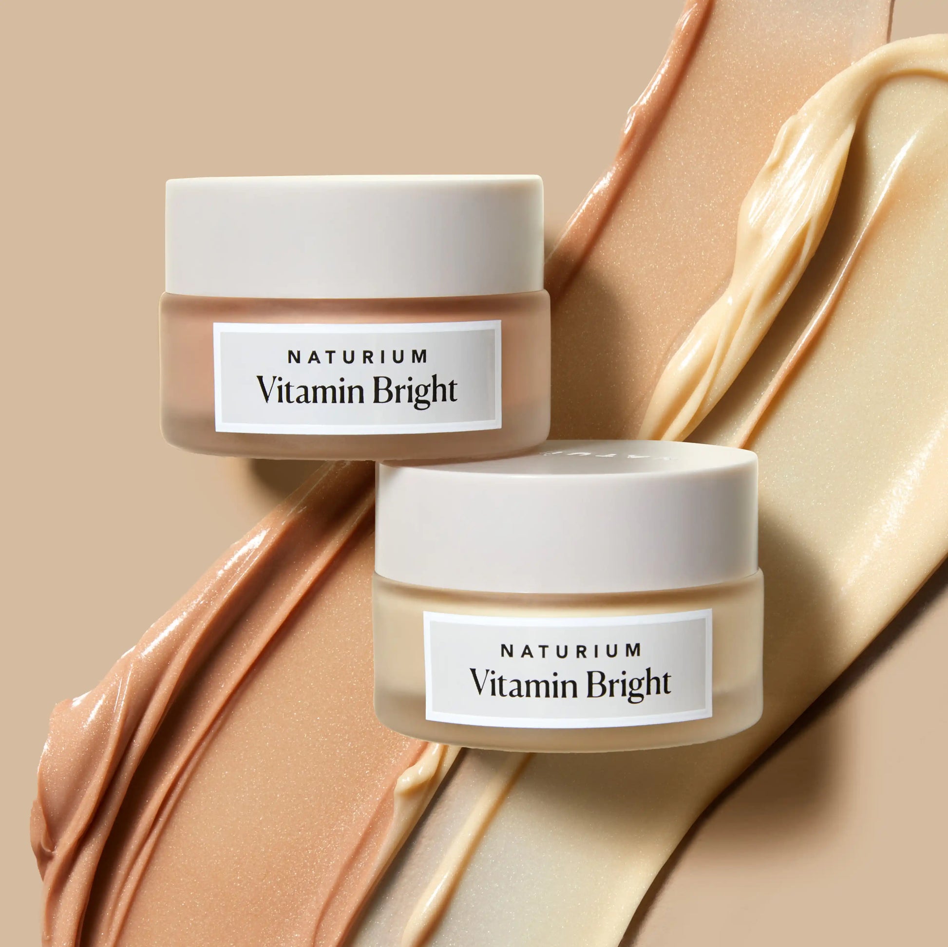 vitamin-bright-illuminating-eye-cream-z8 HR-vitaminbright_5215_revised_crop_358f212b-4c02-447b-a020-3fcecfbd39c5.webp