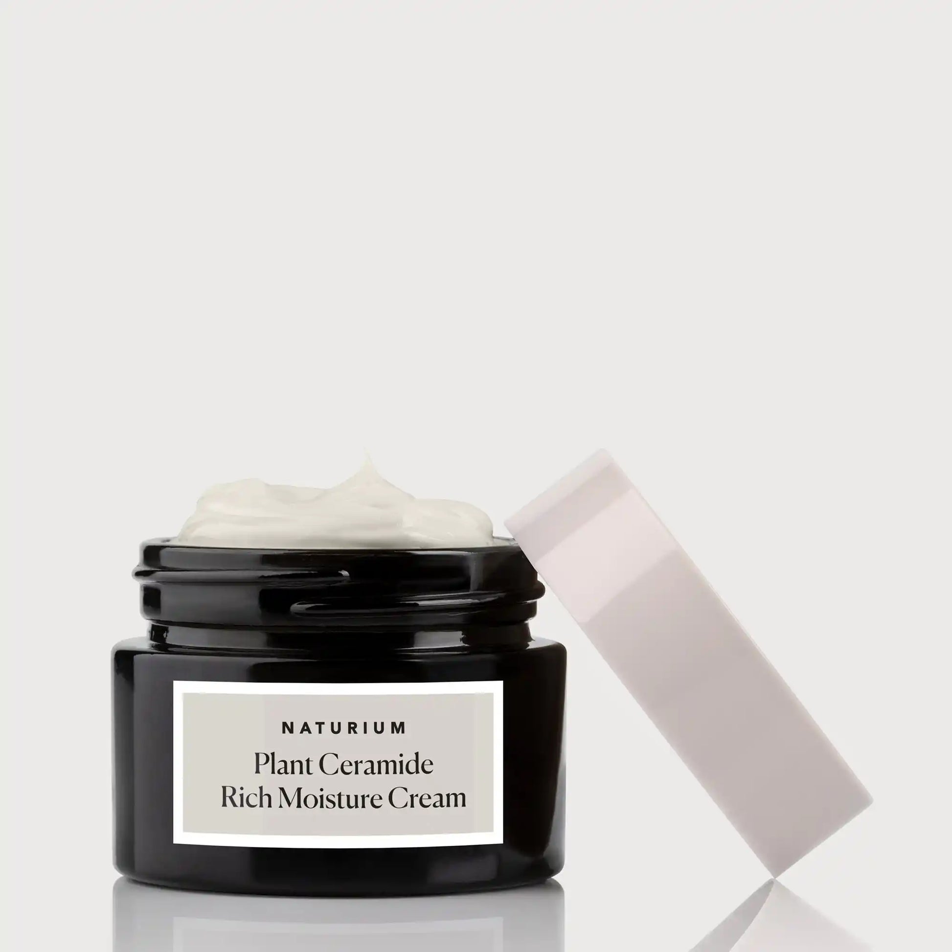 plant-ceramide-rich-moisture-cream-y8 NATR_Catalog_PCRM-Cream-CapOff.webp