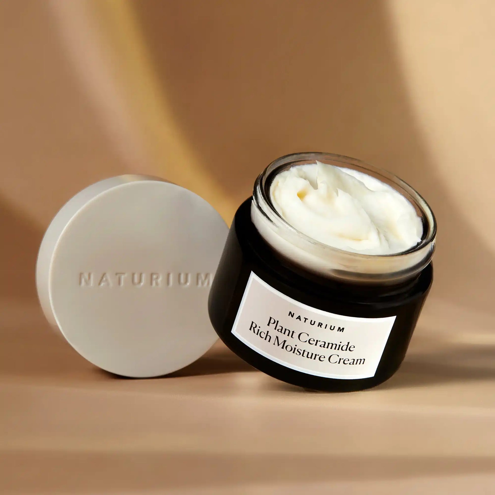 plant-ceramide-rich-moisture-cream-y8 plantceramide_0154-crop_1.webp