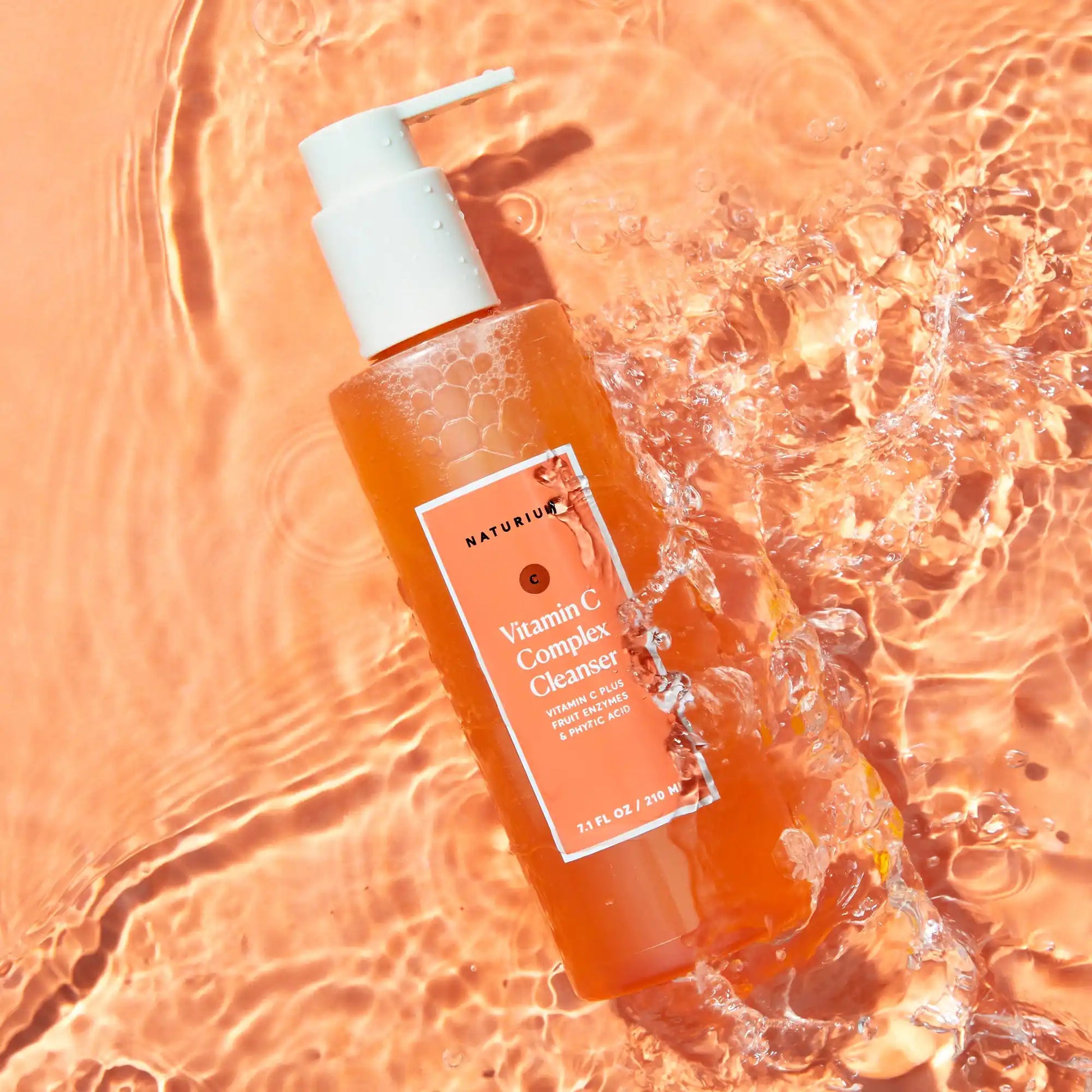 vitamin-c-complex-cleanser-s2 vitc-cleanser_6387-crop.webp